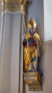 Sieg über die Welt: Statue des Heiligen Maximilian aus der Pfarrkirche Stubenberg.